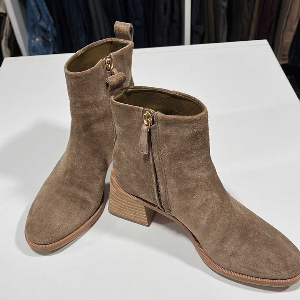 Tory Burch Booties In Pristine Condition ! - image 2